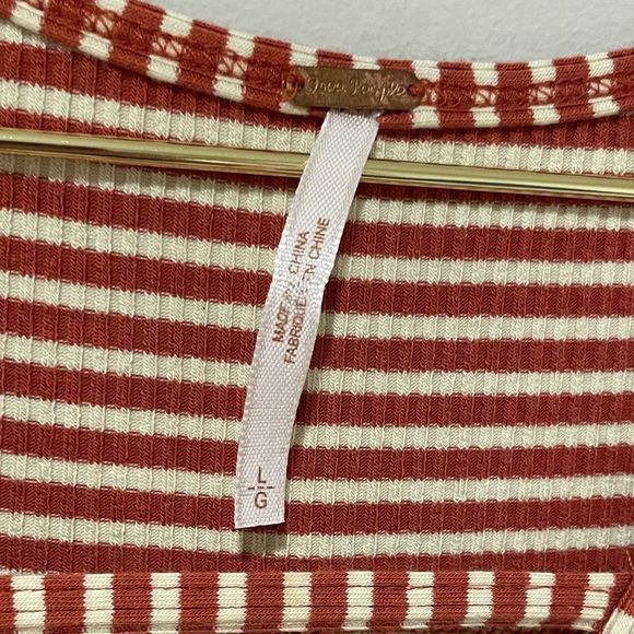 Free People Frenchie Striped Cutout Tee Size L - Picture 12 of 12